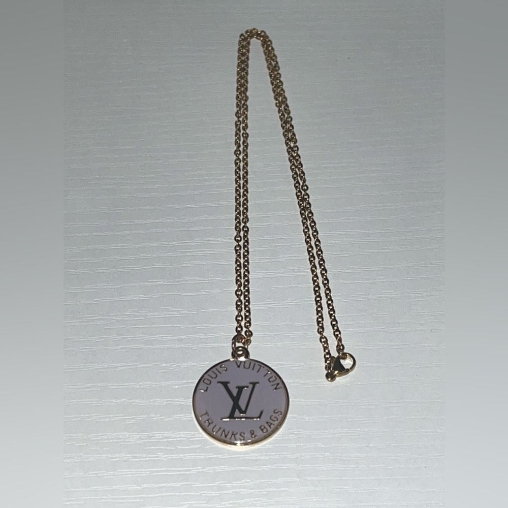 Gold and Pink Pendant Necklace - Picture 3 of 7